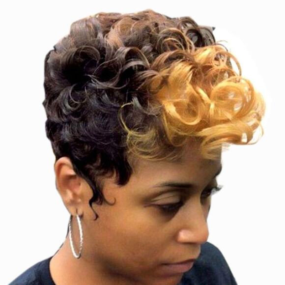 NWT ~ Synthetic Short Wavy Blond Front Brown Back Wig & Wig Cap - Picture 1 of 1